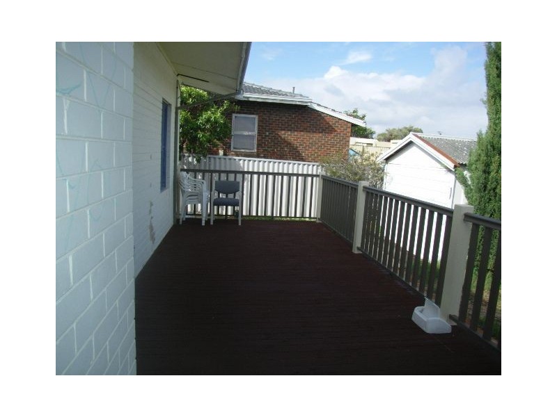 139 Forrest Road, Hamilton Hill WA 6163