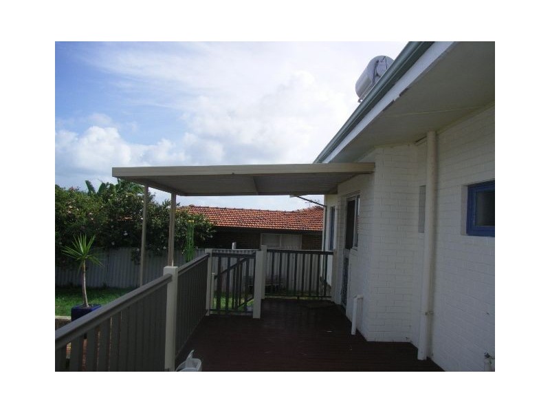 139 Forrest Road, Hamilton Hill WA 6163