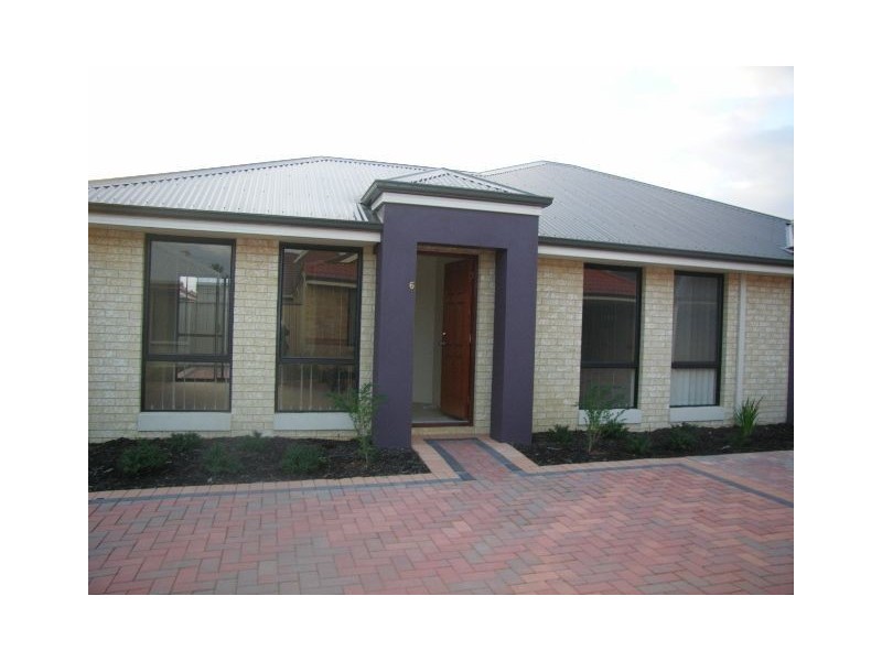 6/59-71 Little John Road, Armadale WA 6112