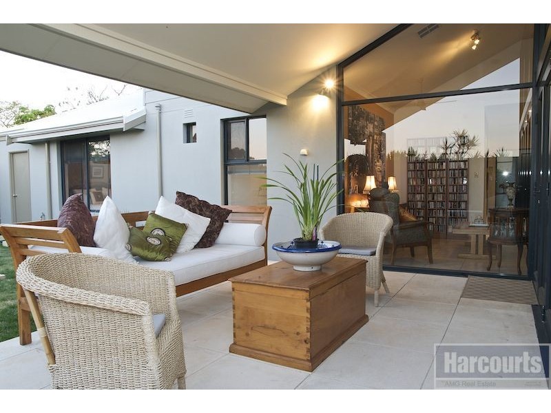 2/51 Zenobia Street, Palmyra WA 6157