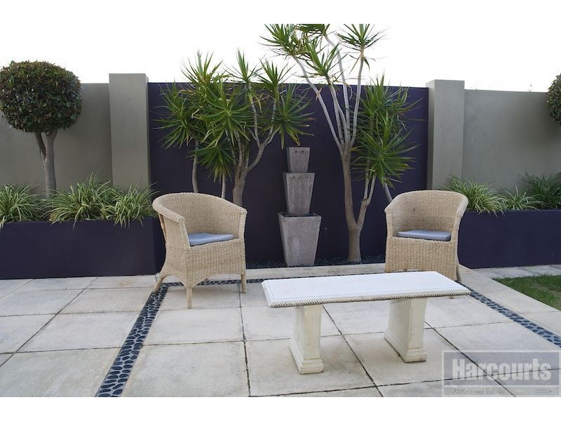 2/51 Zenobia Street, Palmyra WA 6157