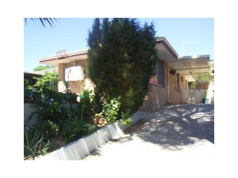 11 Ratcliffe Road, Booragoon WA 6154