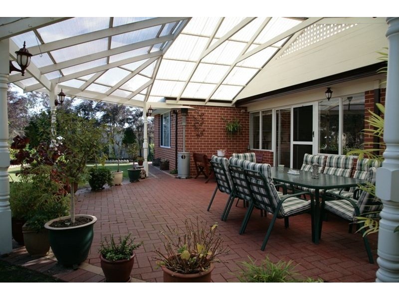 8 Hawkesbury Retreat, Atwell WA 6164