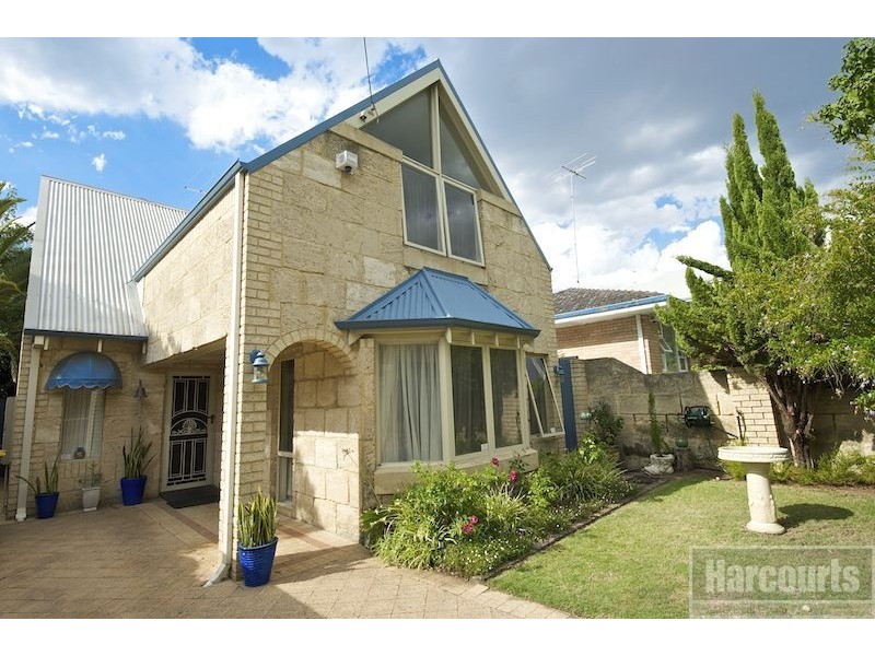 6 Crandon, Fremantle WA 6160