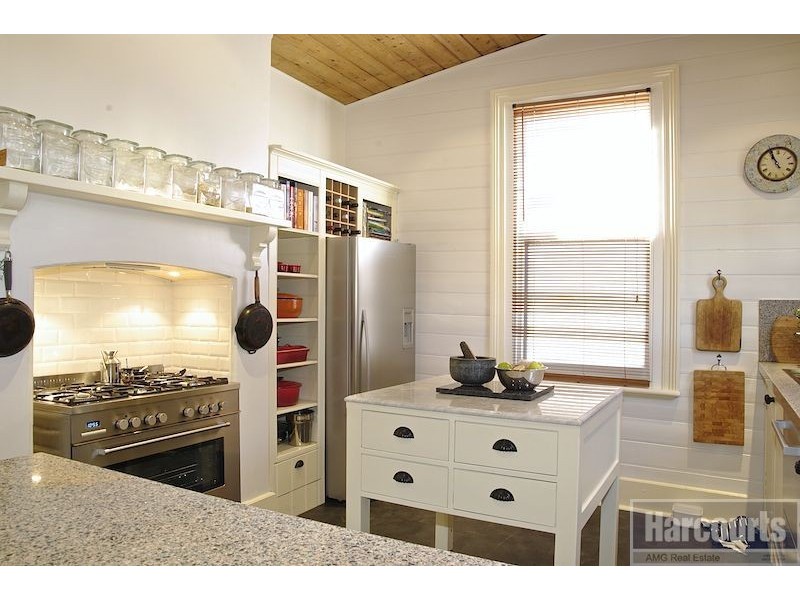 13 South Street, South Fremantle WA 6162