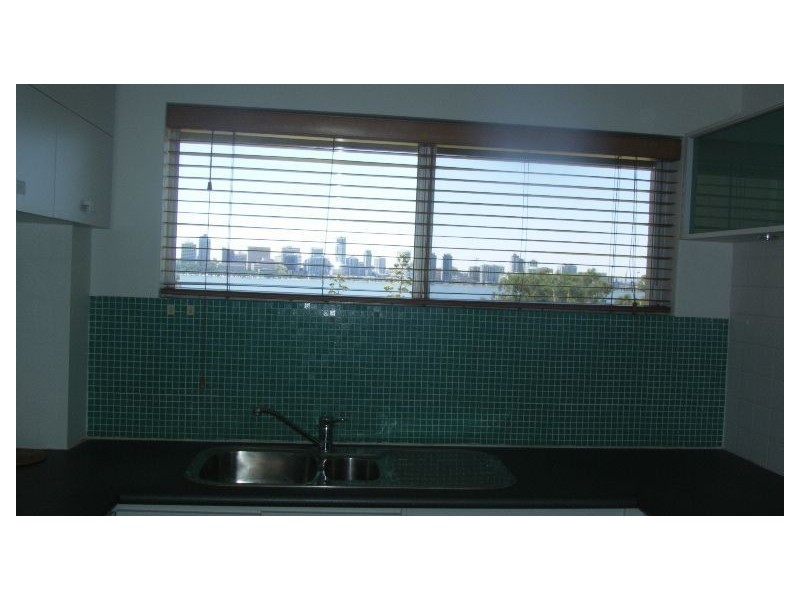 2E/9 Parker Street, South Perth WA 6151