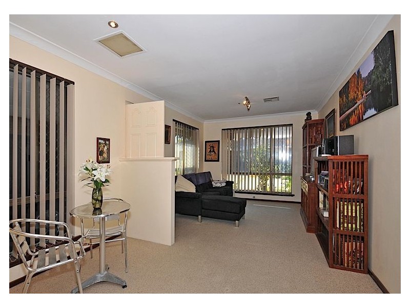 6/4 Harris Street, Palmyra WA 6157