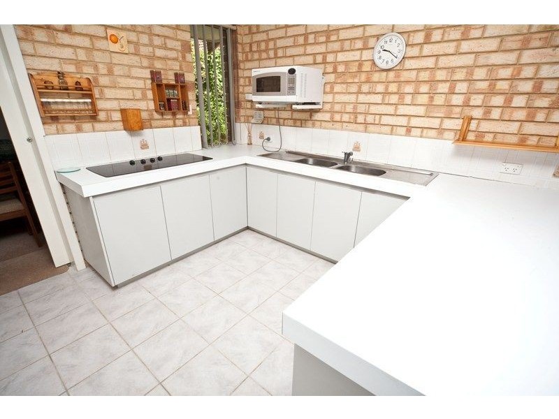 2/44 Sleat Road, Mount Pleasant WA 6153