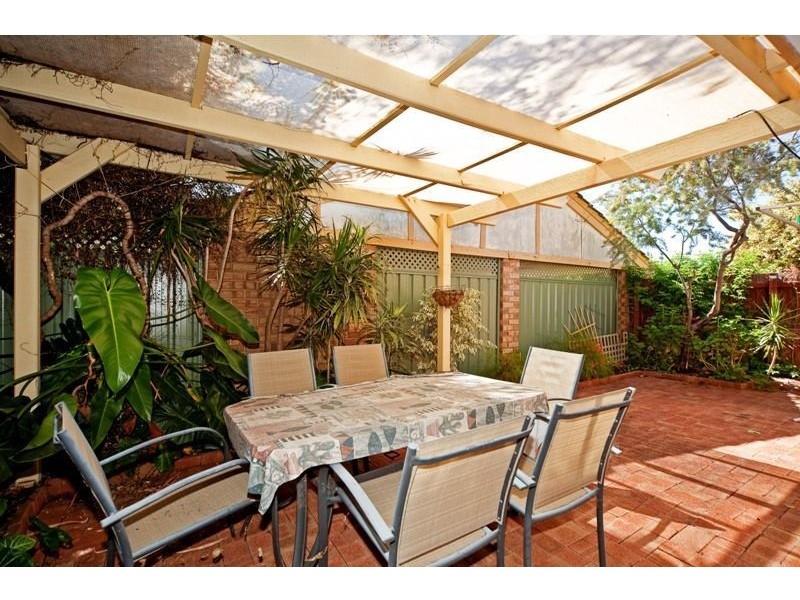 2/44 Sleat Road, Mount Pleasant WA 6153