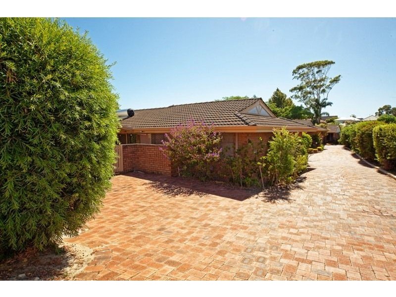 2/44 Sleat Road, Mount Pleasant WA 6153