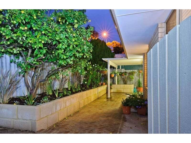 10/165 Holland Street, Fremantle WA 6160