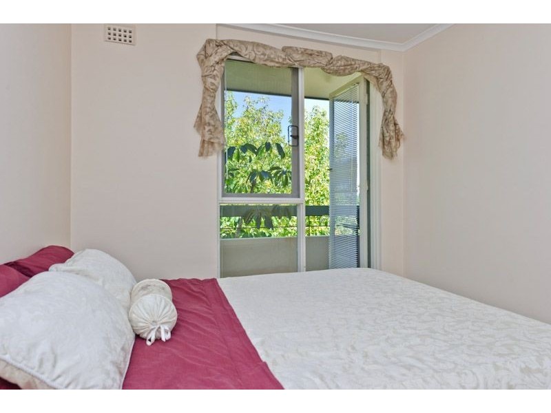 16/24 Onslow Street, South Perth WA 6151