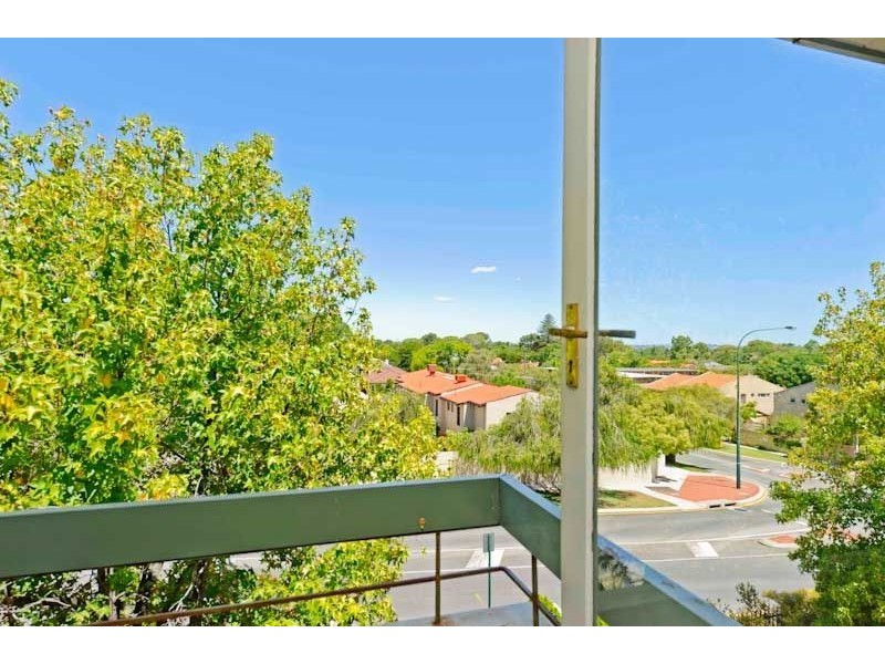16/24 Onslow Street, South Perth WA 6151