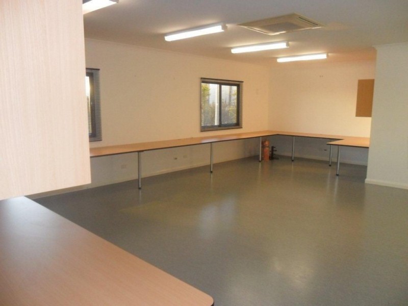 8 Nambi Way, Broadwood WA 6430