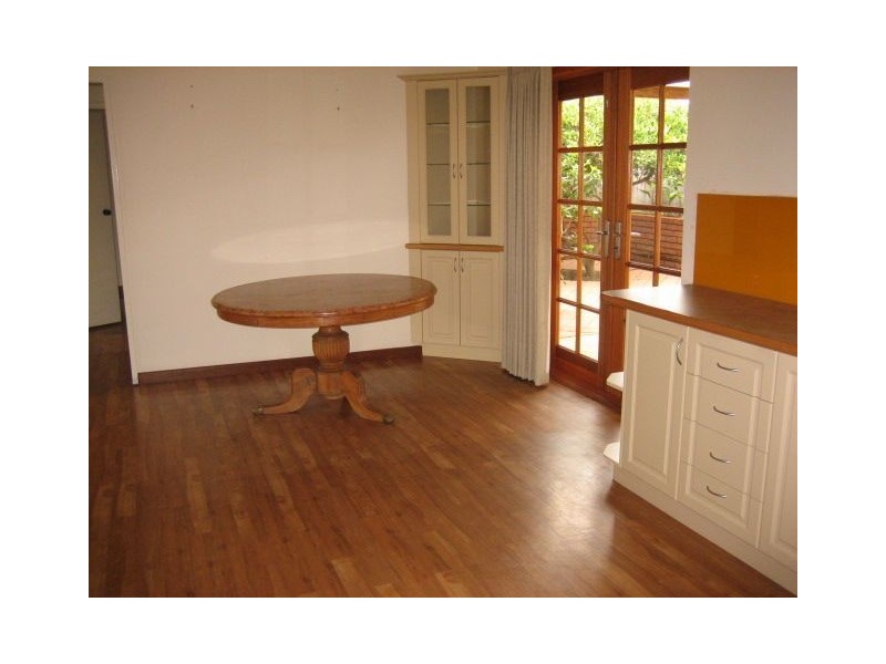 2/2 Malsbury Street, Bicton WA 6157