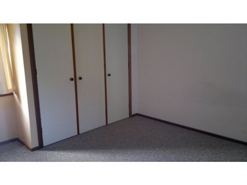 4/9 Kitchener Road, Melville WA 6156