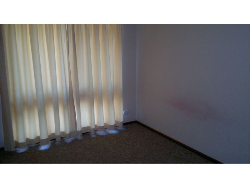 4/9 Kitchener Road, Melville WA 6156