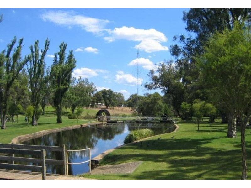 5 Cruden Place, Gingin WA 6503