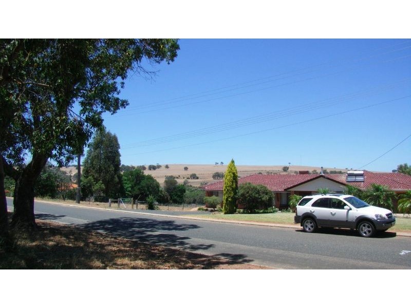 5 Cruden Place, Gingin WA 6503