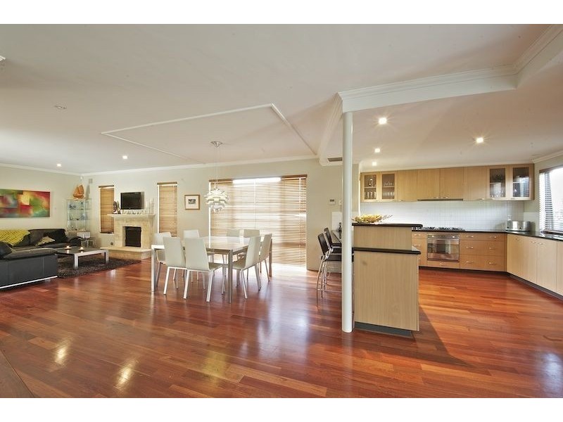 1c Henley Place, Attadale WA 6156