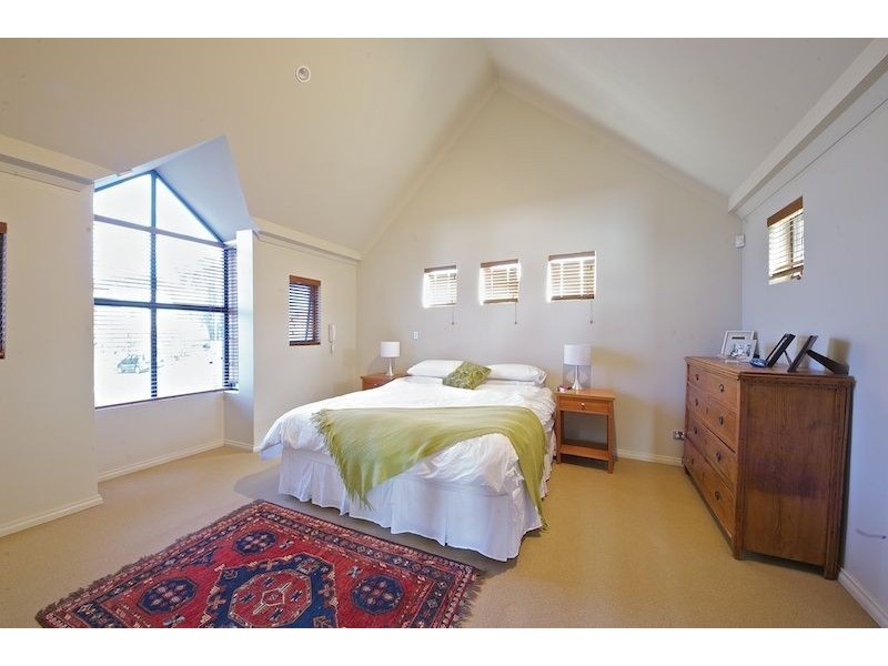 1c Henley Place, Attadale WA 6156