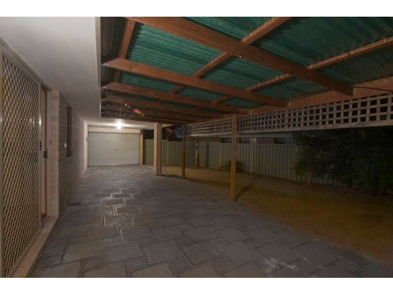 13 Firestone Place, Meadow Springs WA 6210