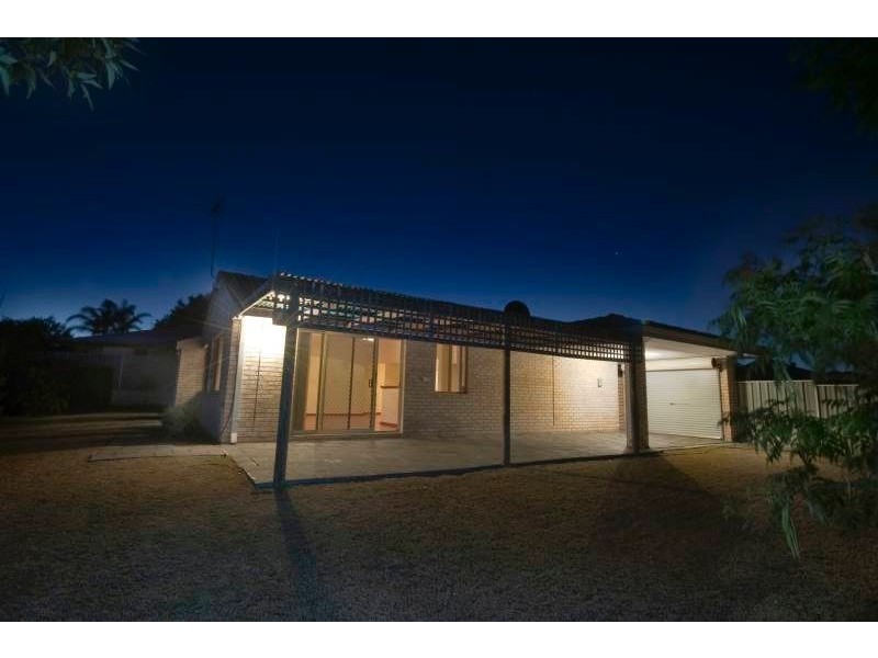 13 Firestone Place, Meadow Springs WA 6210