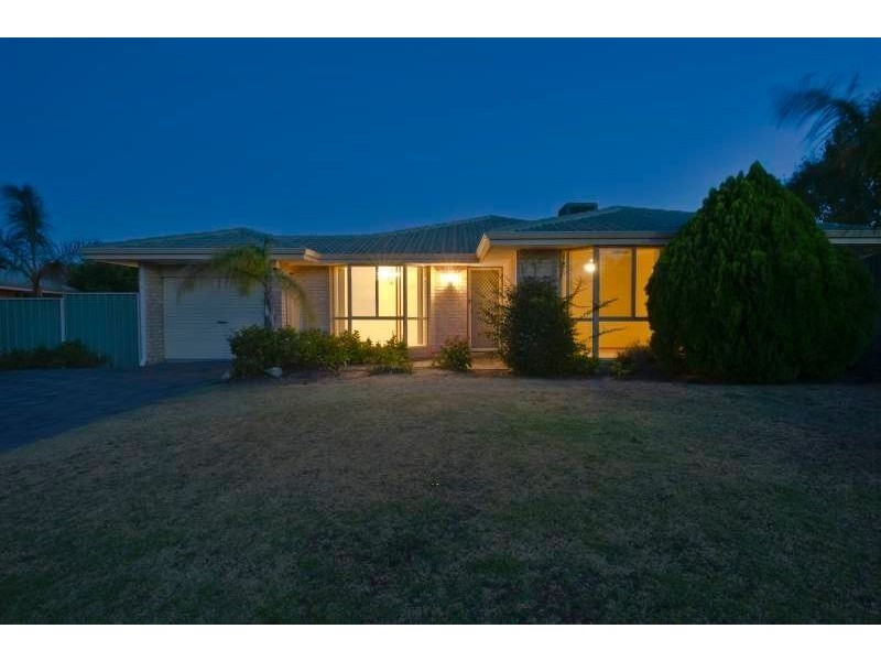 13 Firestone Place, Meadow Springs WA 6210