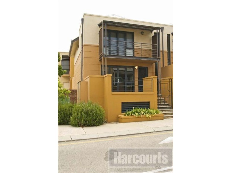 1 Hicks Street, North Fremantle WA 6159