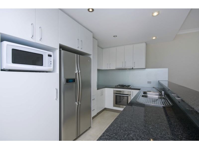 204/1 The Esplanade, Mount Pleasant WA 6153