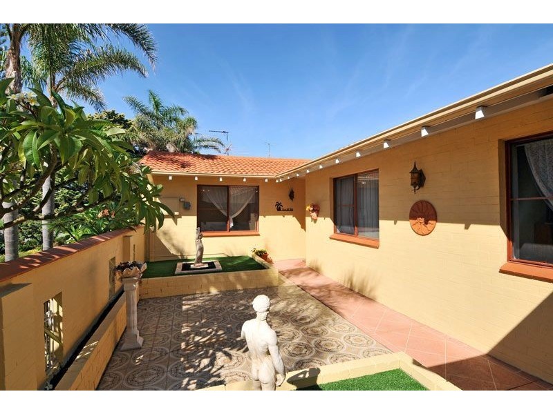 20 Sievewright Street, Silver Sands WA 6210