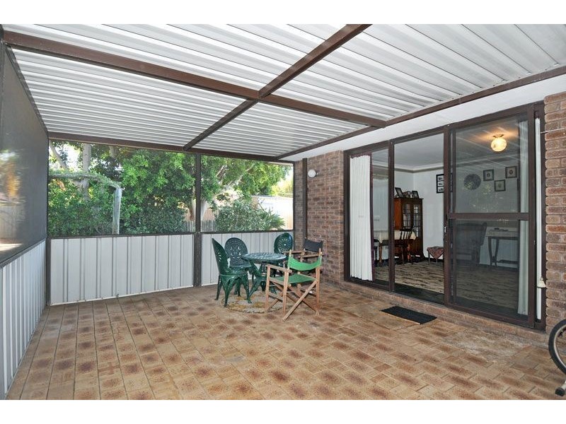 28 Hanson Way, Dudley Park WA 6210