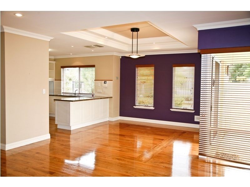 16 Klem Avenue, Salter Point WA 6152