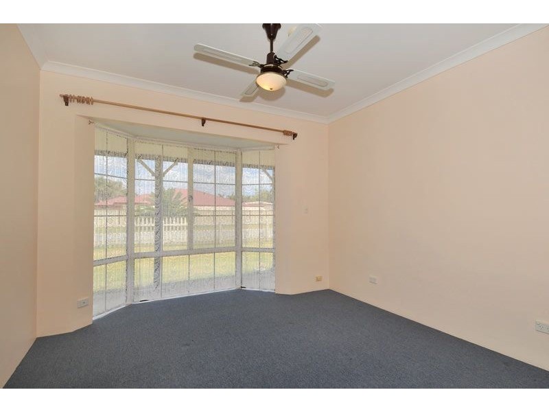 2 Fairway Crescent, Meadow Springs WA 6210