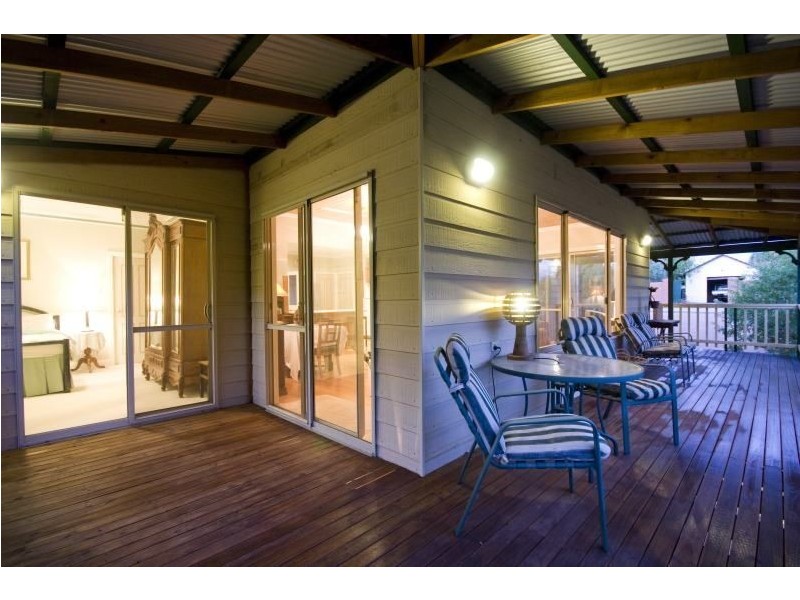 2/1 Plymouth Street, Woodbridge WA 6056