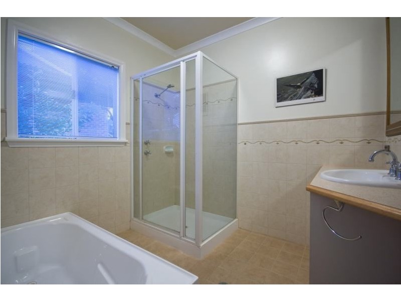 2/1 Plymouth Street, Woodbridge WA 6056