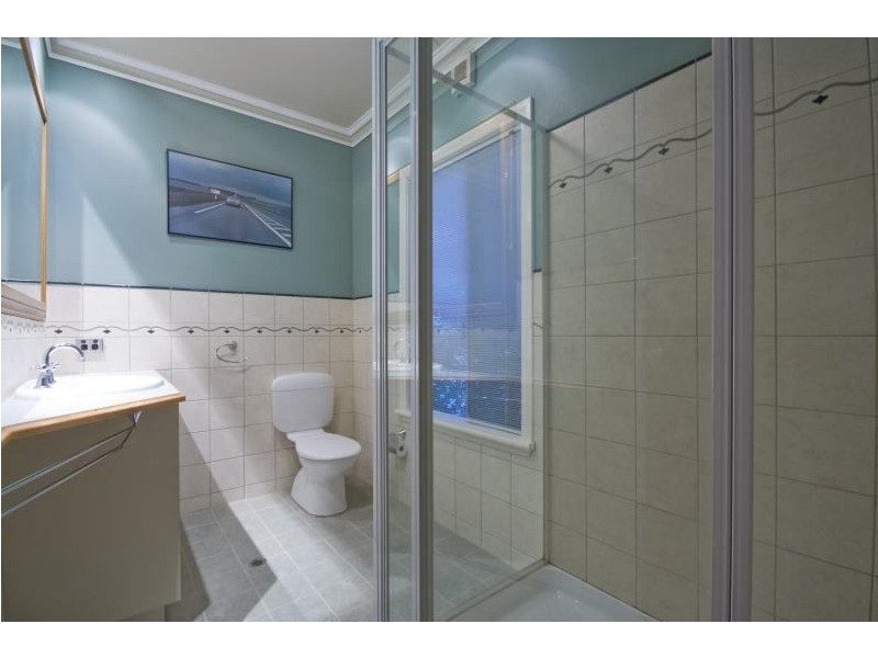 2/1 Plymouth Street, Woodbridge WA 6056