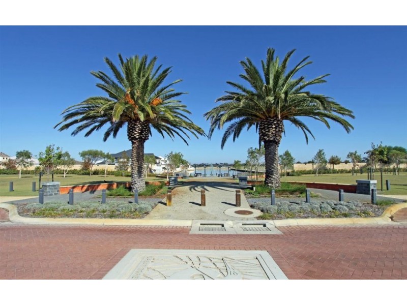 6 Twilight Court, Dudley Park WA 6210