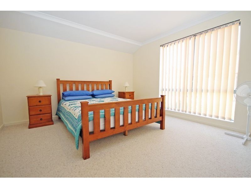 4/26 Saffron Loop, Falcon WA 6210