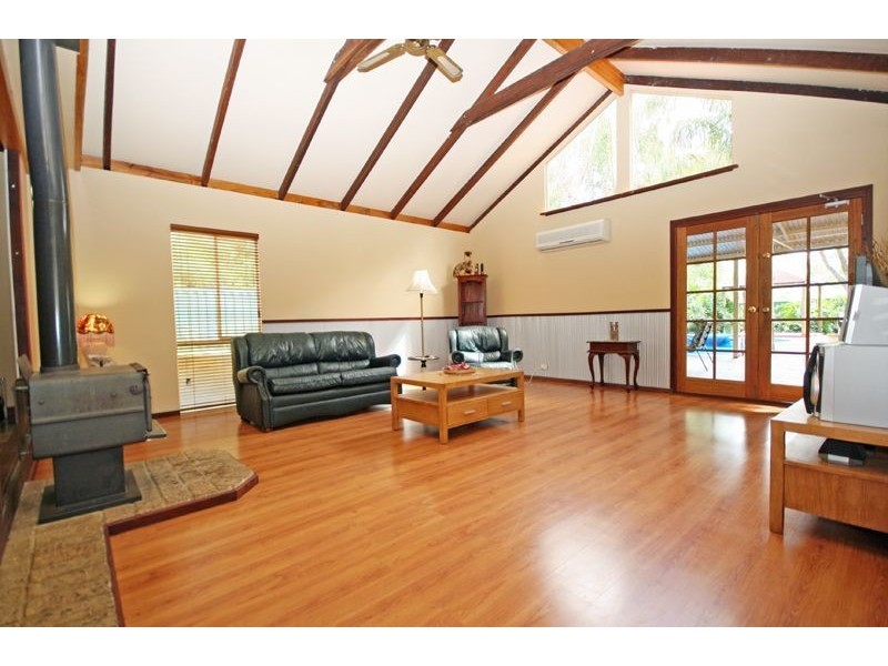 32 Roy Road, Coodanup WA 6210