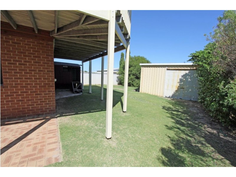8B Edwards Street, Dawesville WA 6211