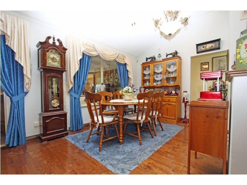 25 Lavender Gardens, Halls Head WA 6210