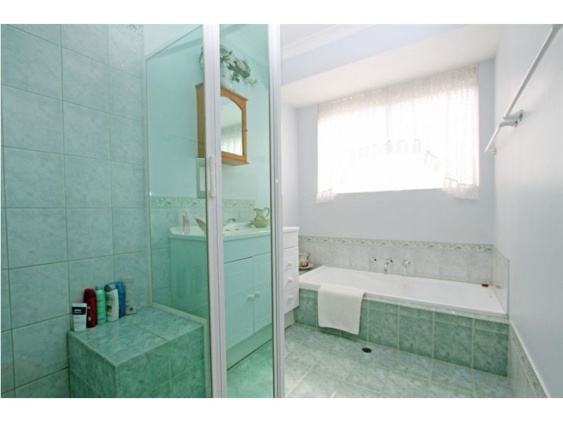 25 Lavender Gardens, Halls Head WA 6210