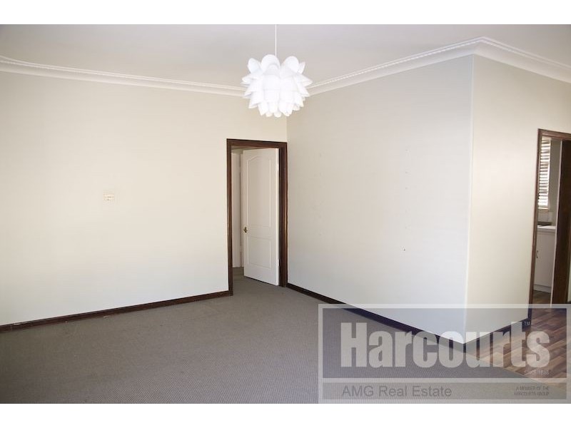 14 Cardew Street, Melville WA 6156