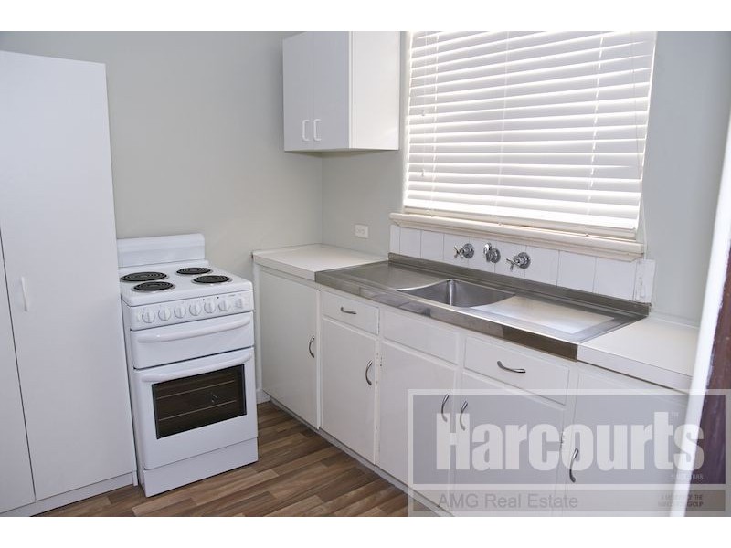 14 Cardew Street, Melville WA 6156