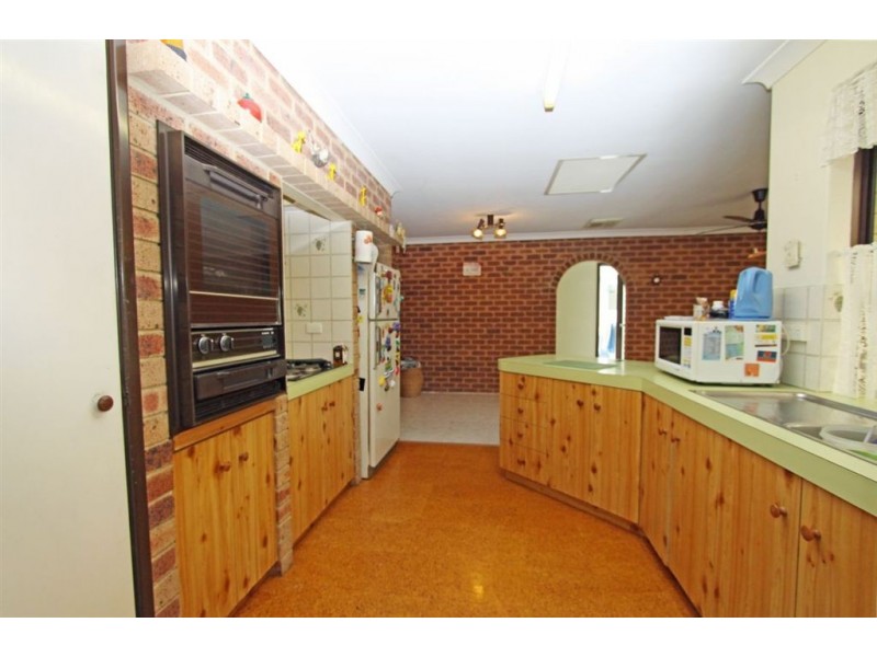 22 Coolibah Avenue, Dudley Park WA 6210