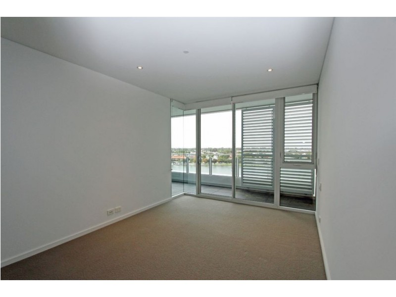 903/1 Marco Polo Drive, Mandurah WA 6210