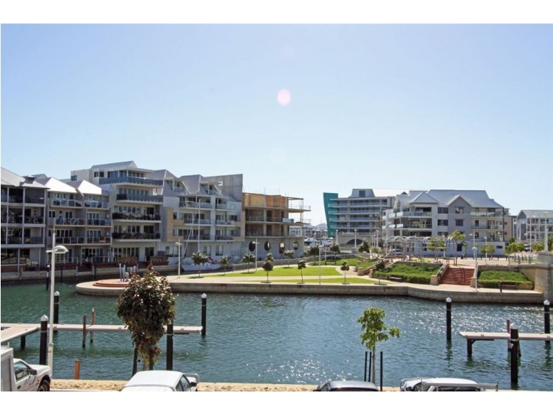 1/23 Galileo Loop, Mandurah WA 6210