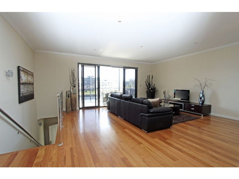 2/23 Galileo Loop, Mandurah WA 6210