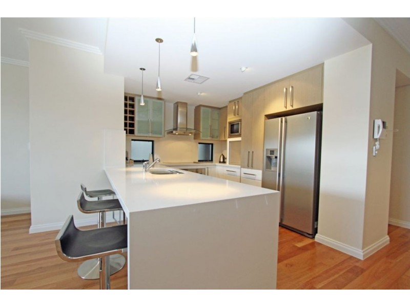 2/23 Galileo Loop, Mandurah WA 6210